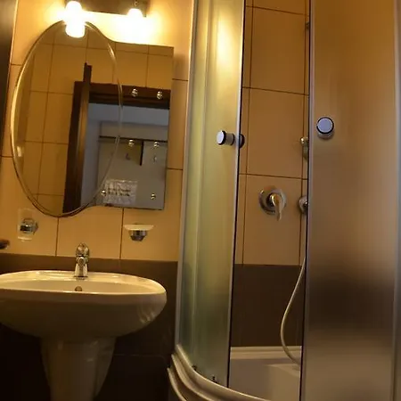 Vendégház Poienita