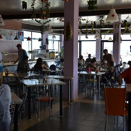 Poienita Πανσιόν