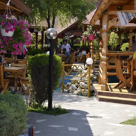 Poienita Πανσιόν Costinești